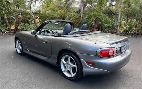 what is a shinsen miata